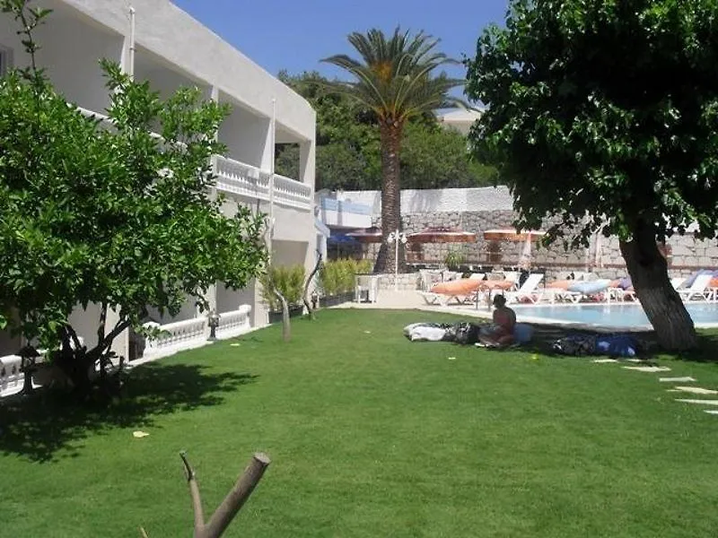 Hotel Doğa Çeşme Konukevi